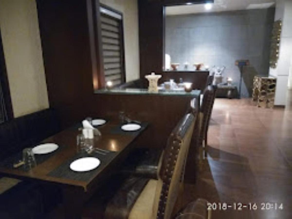 Hotel Sai Saya,ナーシク エクステリア 写真